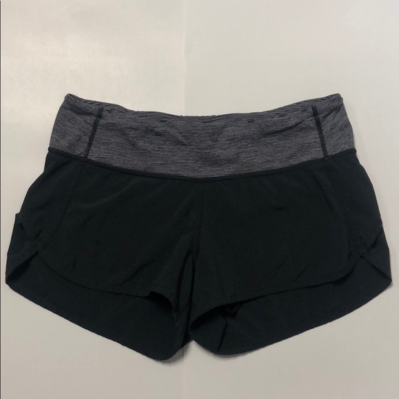 Lululemon Speed Up Shorts 2.5” Inseam Size 4 - Picture 1 of 7